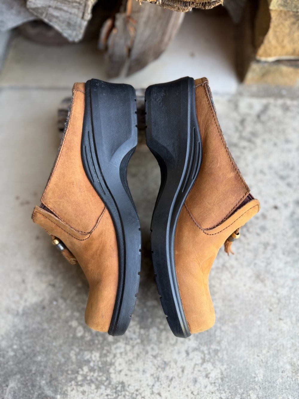 Ariat Mendocino Tan Leather Tassel Slip-On Clogs Sz- 7.5B. Y - Picture 6 of 12